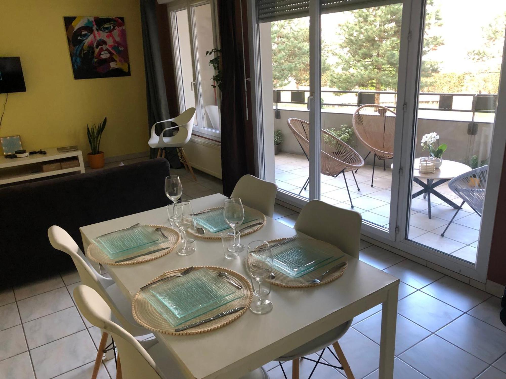Apartamento Soyeux De La Bruyere/ Grenoble*Parking Gratuit Exterior foto